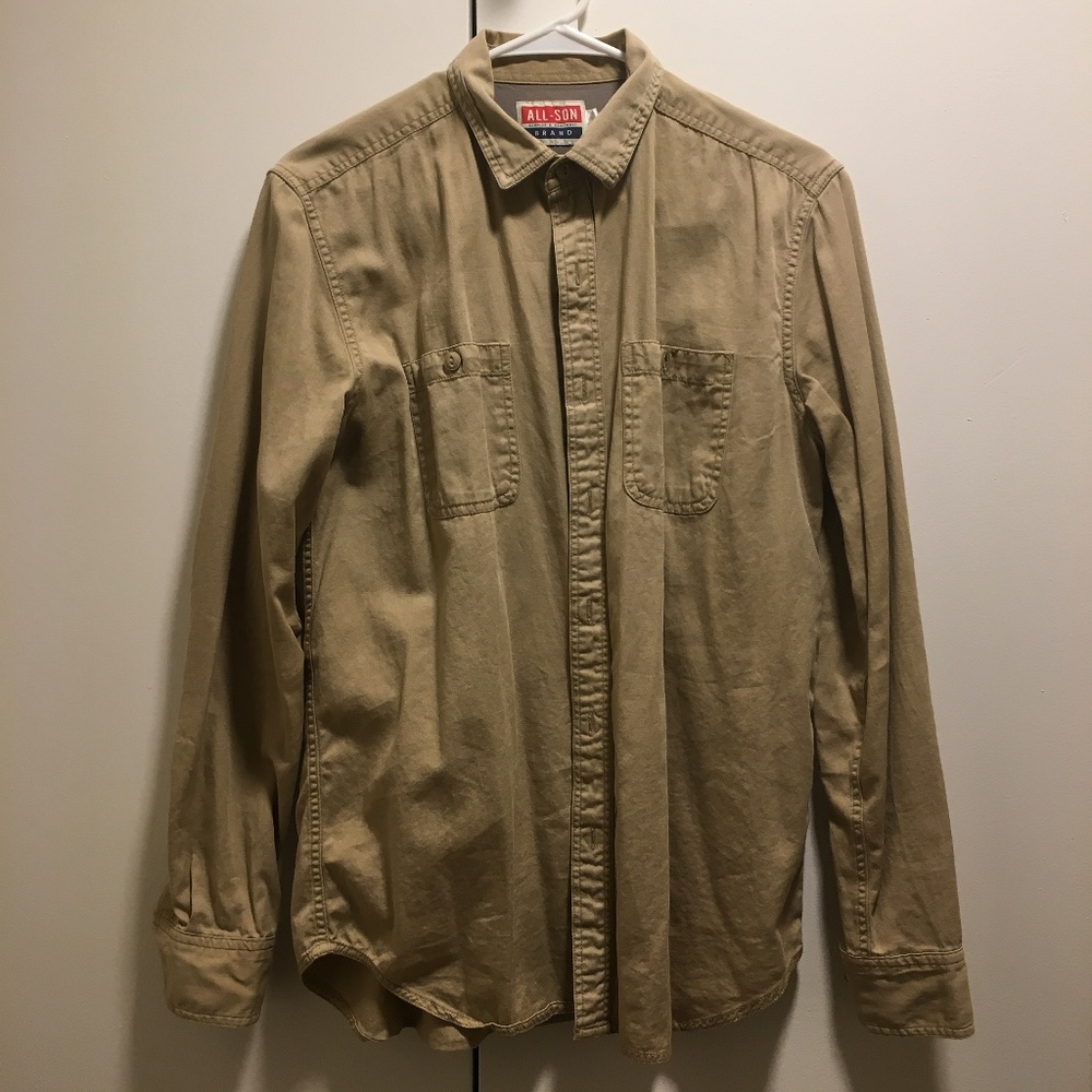 Men's Urban Outfitter Tan Button Up (Small)
